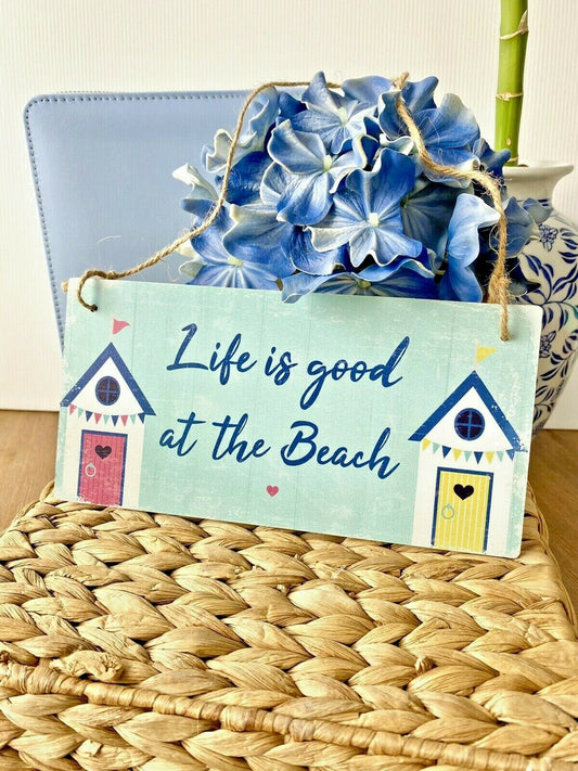 Wooden Life is good at the beach sign
